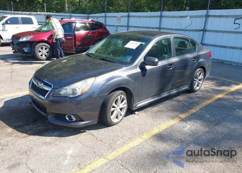 2013 Subaru Legacy 2.5I Limited из США, поврежденный, VIN 4S3BMBJ68D3002238